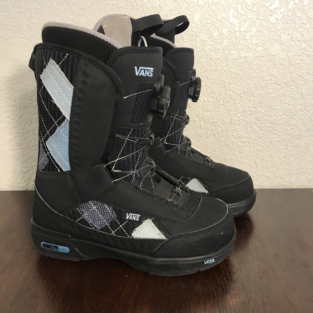 Vans Women’s Snowboard Boots